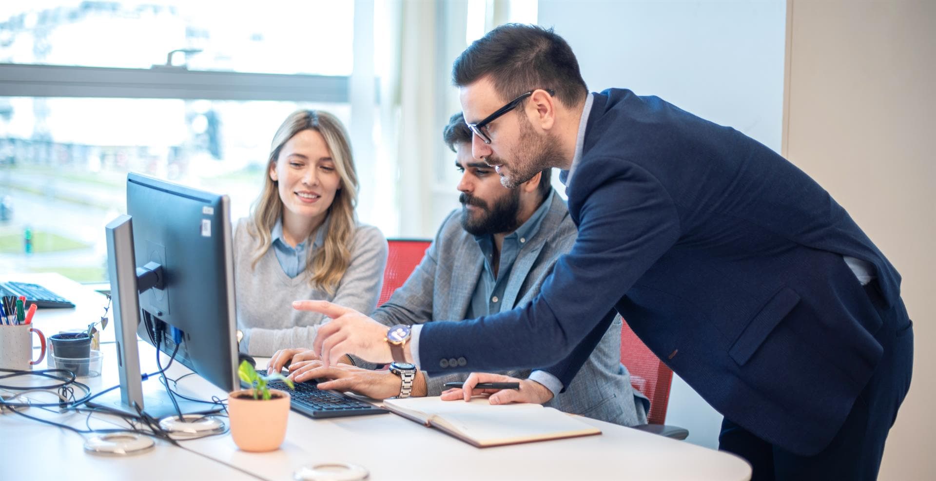 Burocentro - Servicios empresariales en Ribeira - Centro de negocios